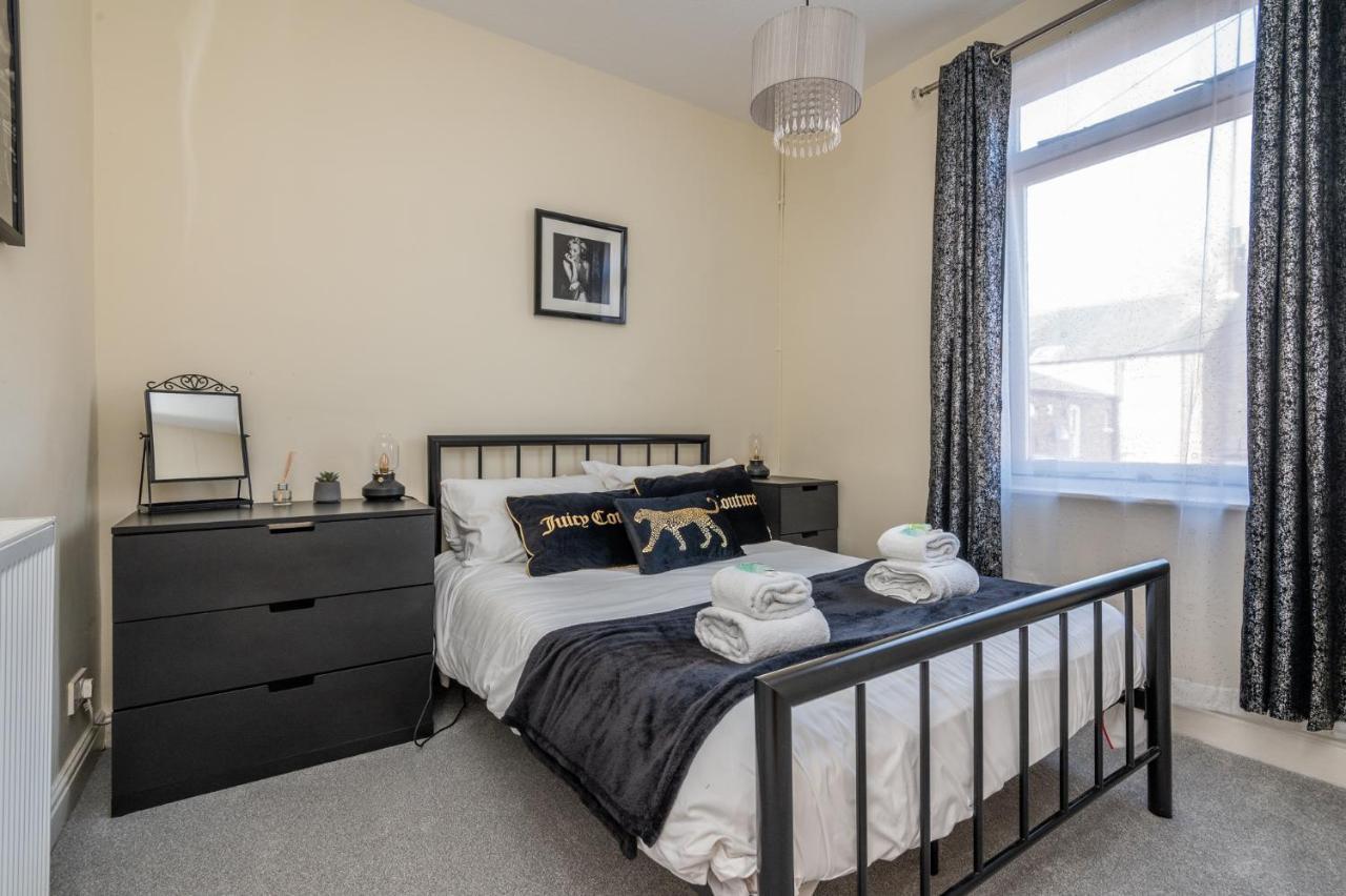 Cosy & Central Victorian House - Pass The Keys 约克 外观 照片